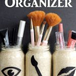 organizarea produselor și accesoriilor de makeup